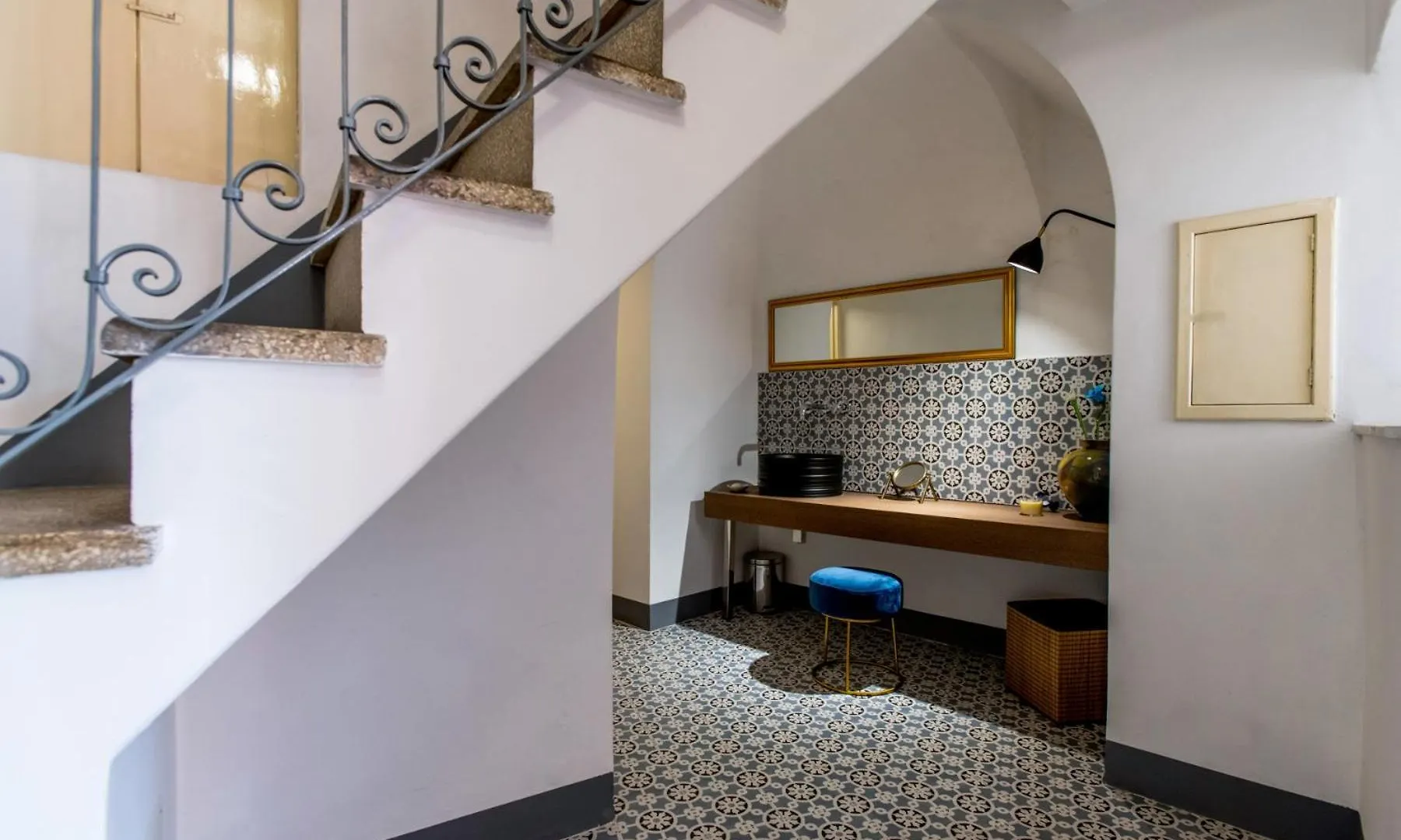 Palazzo D'Arte - Luxury Home - Ragusa Centro 0*,  Italy