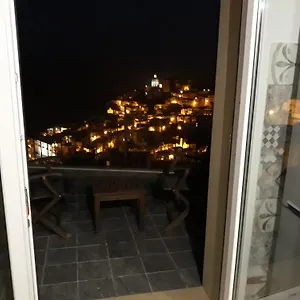 Aparthotel Via Pezza 100, Ragusa