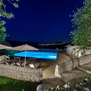 Vakantieboerderij Relais Del Monte, Ragusa